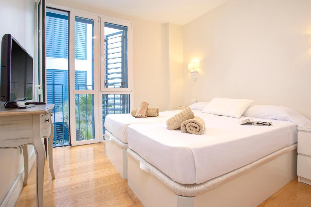 Acogedor Apartamento Junto A La Catedral By Rent Me Málaga Eksteriør billede